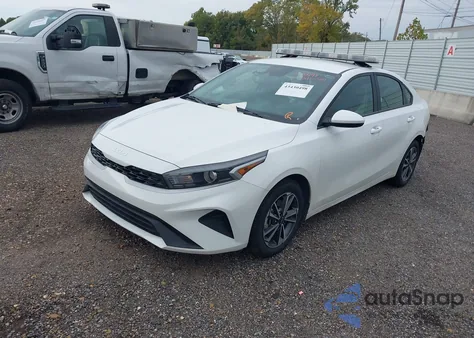 2024 Kia Forte Lxs из США, поврежденный, VIN 3KPF24AD7RE756491